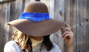 как украсить и обновить женскую фетровую шляпу