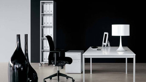 дизайн интерьера офиса, черно-белый офисный интерьер