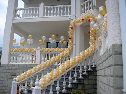 оформление залов воздушными шарами, как украсить зал шарами